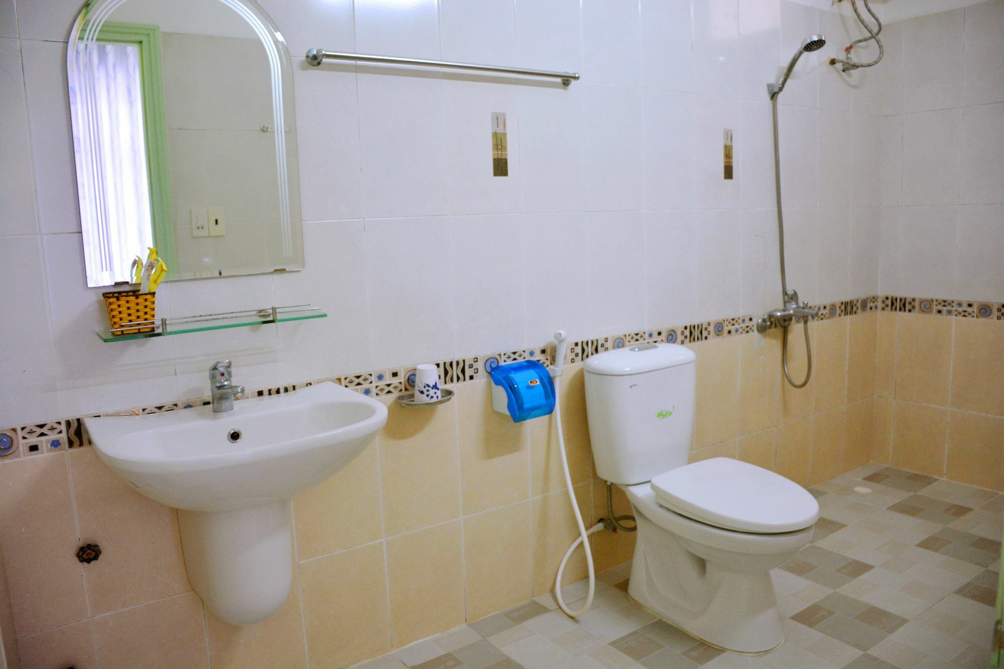 Pines Hotel Đà Lạt Extérieur photo